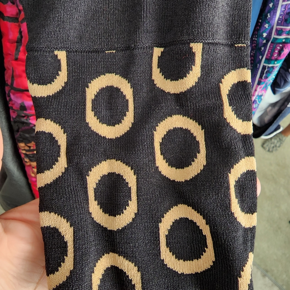 Geometric Retro Sweater - Picture 4 of 5